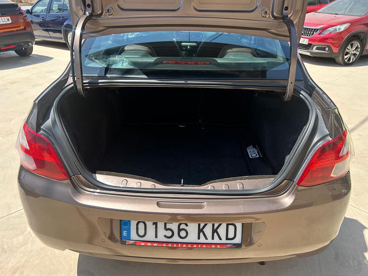 PEUGEOT 301 EXCLUSIVE 1.6 E-HDI SPANISH LHD IN SPAIN 85000 MILES SUPER 2014